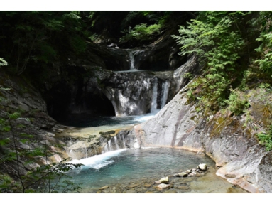 10.西沢渓谷・五段の滝（その３．2016.6.10） (2).jpg